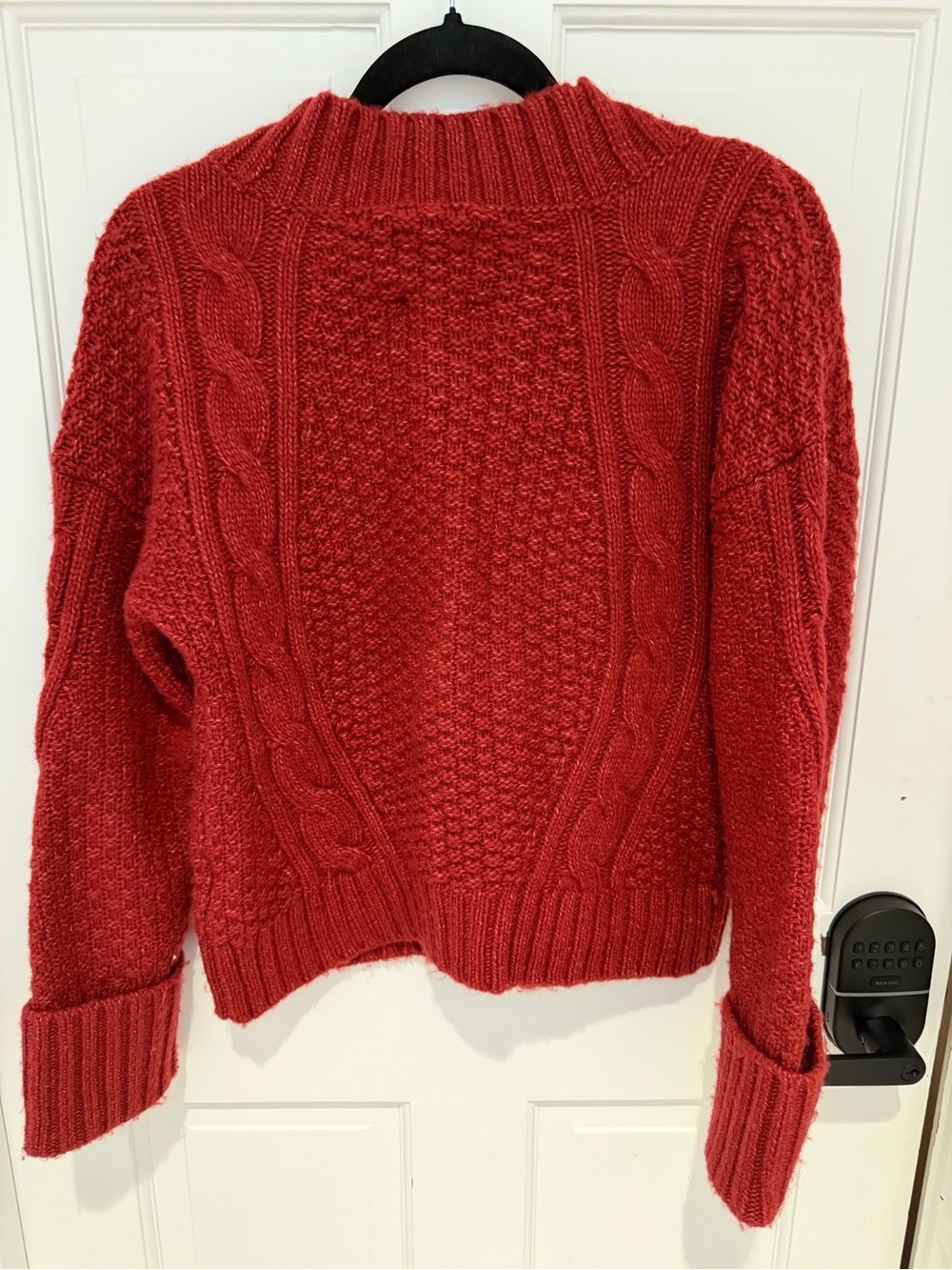 Women's Abercrombie & Fitch Red Cable-knit Cardigan - Size XSmall - Picture 3 of 7